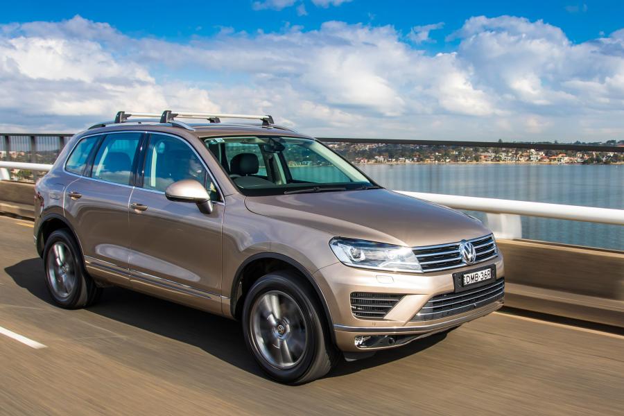 Volkswagen Touareg V6 TDI Adventure 2017 года  (AU) (фото 11 из 33)